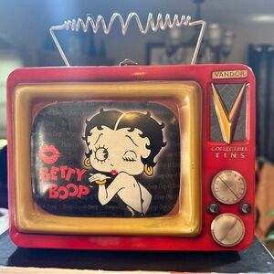 Vintage Betty Boop Red Collectible Tin